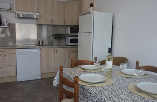 Foto 2 - Apartamento de 1 habitación en Saint-Cyprien con vistas al mar