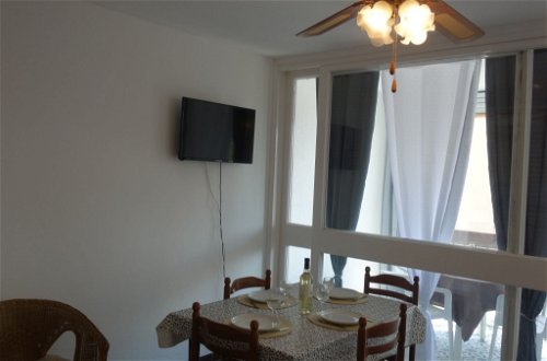 Photo 12 - 1 bedroom Apartment in Saint-Cyprien with sea view