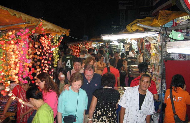 Abendlicher Besuch auf dem Patpong- und Blumenmarkt - Foto 3