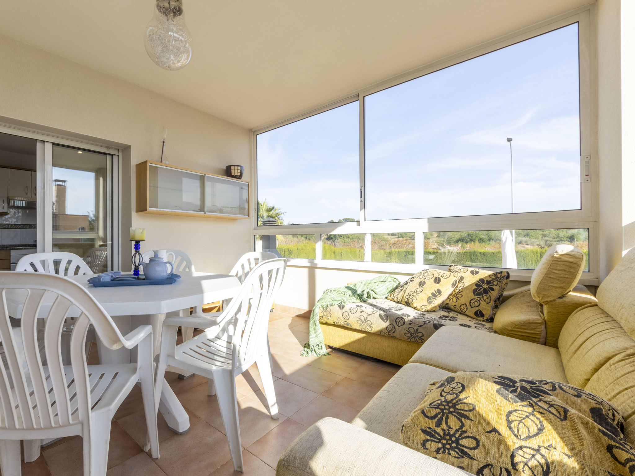 Foto 4 - Casa con 4 camere da letto a La Pobla de Montornès con piscina privata e vista mare