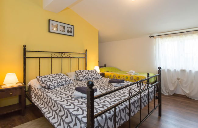 Casa de 3 quartos em Tinjan com piscina privada e jardim - Foto 21