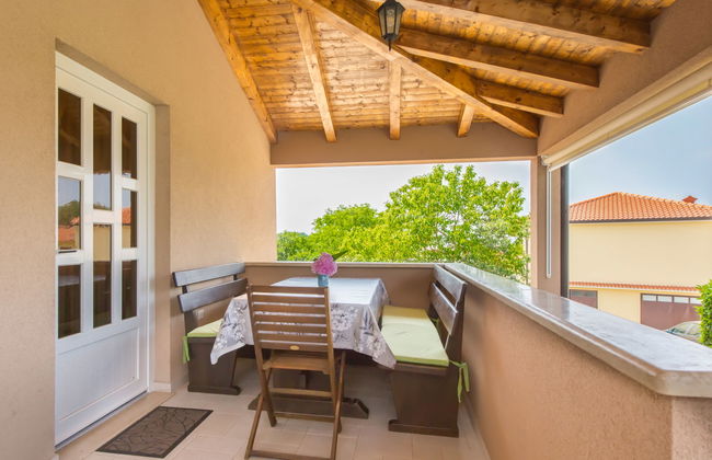 Casa de 3 quartos em Tinjan com piscina privada e jardim - Foto 13