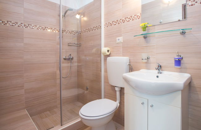 Casa de 3 quartos em Tinjan com piscina privada e jardim - Foto 26