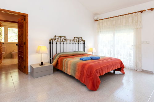 Photo 10 - 3 bedroom House in l'Ametlla de Mar with private pool and garden