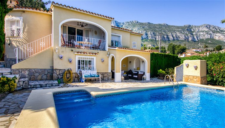 Foto 1 - Casa de 2 quartos em Dénia com piscina privada e vistas do mar
