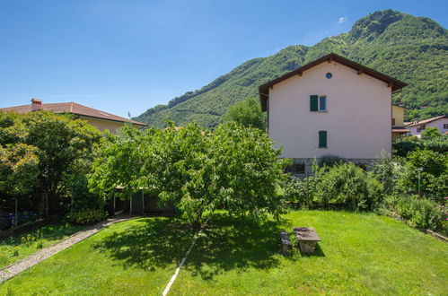 Photo 32 - 2 bedroom Apartment in Dongo with garden and mountain view