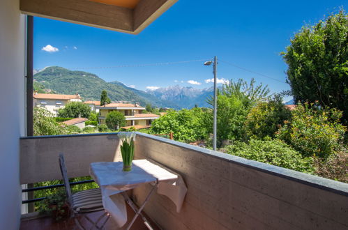 Photo 1 - Appartement de 2 chambres à Dongo avec jardin et vues sur la montagne