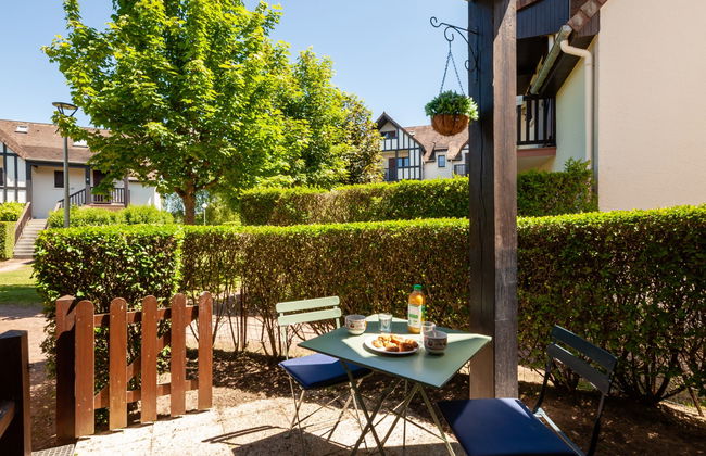2 bedroom Apartment in Varaville with terrace - Photo 1
