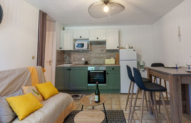 2 bedroom Apartment in Varaville with terrace - Photo 4