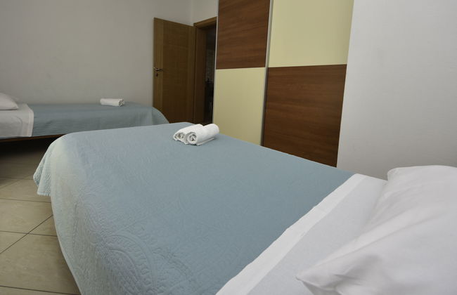 4 bedroom Apartment in Jasenice - Photo 14