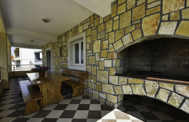 4 bedroom Apartment in Jasenice - Photo 7