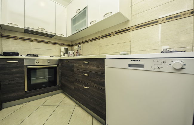 4 bedroom Apartment in Jasenice - Photo 4