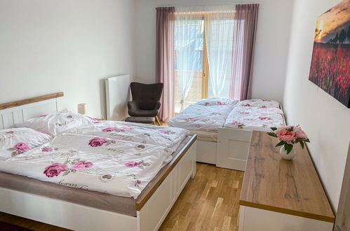 Foto 4 - Apartamento de 1 habitación en Černý Důl con terraza