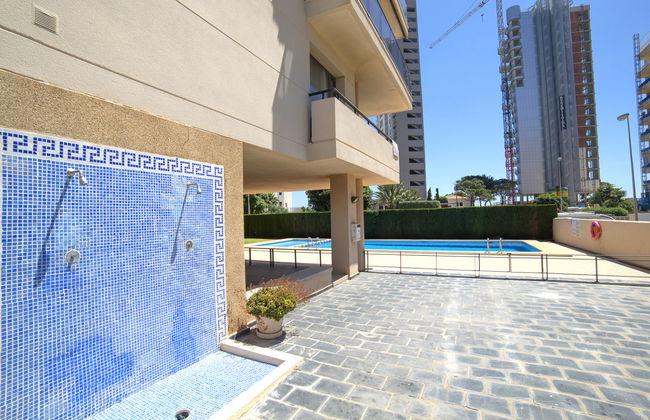 Apartamento de 4 quartos em Calp com piscina e jardim - Foto 28