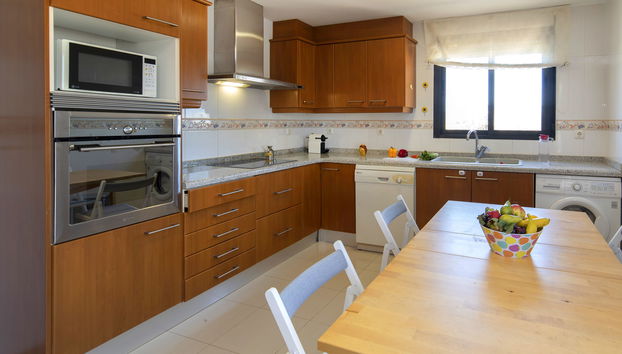 4 bedroom Apartment in Calp with swimming pool and garden - Photo 5