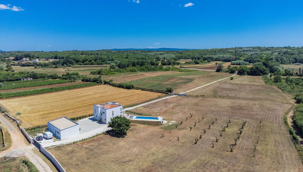 Casa de 5 quartos em Barban com piscina privada e jardim - Foto 2