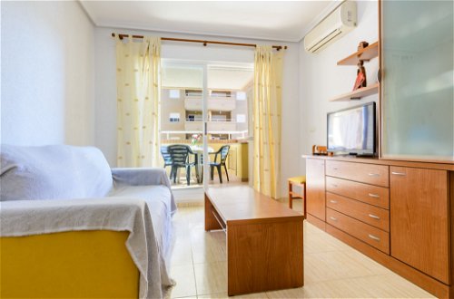 Foto 9 - Appartamento con 2 camere da letto a Oropesa del Mar con piscina e vista mare