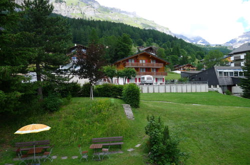 Foto 17 - Apartamento de 2 habitaciones en Leukerbad con jardín y vistas a la montaña