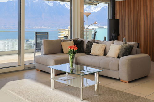 Photo 2 - 3 bedroom Apartment in Montreux with swimming pool and mountain view