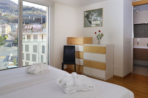 Foto 13 - Apartamento de 3 quartos em Montreux com piscina e vista para a montanha