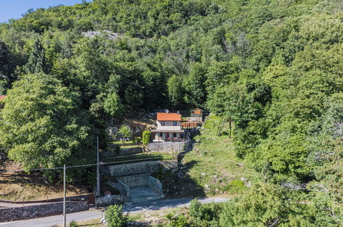 Photo 16 - Maison de 1 chambre à Stazzema avec jardin et vues à la mer