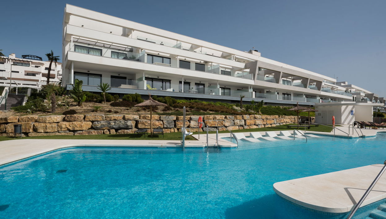 Apartamento de 3 quartos em Casares com piscina e jardim - Foto 1