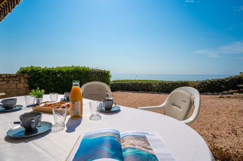 Foto 1 - Appartamento con 2 camere da letto a Fréjus con piscina e vista mare