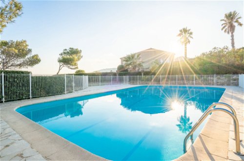 Foto 26 - Apartamento de 2 quartos em Fréjus com piscina e vistas do mar