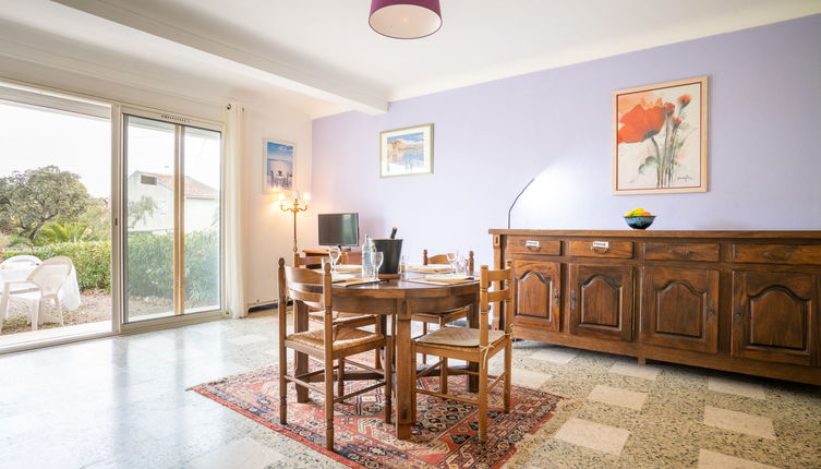 Photo 1 - 2 bedroom Apartment in Fréjus with garden and terrace