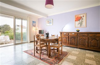 Foto 1 - Appartamento con 2 camere da letto a Fréjus con giardino e vista mare