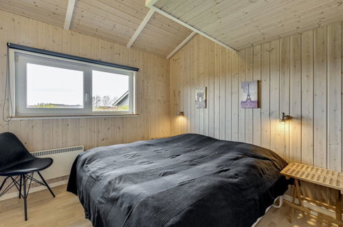 Foto 12 - Casa con 4 camere da letto a Tarm con terrazza e sauna