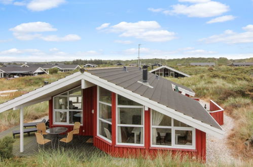 Foto 2 - Casa de 3 quartos em Harrerenden com terraço e sauna