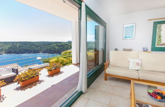 Foto 3 - Casa de 3 habitaciones en l'Escala con piscina y vistas al mar
