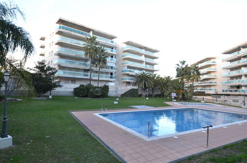 Foto 13 - Apartamento de 2 quartos em Salou com piscina e terraço