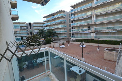 Foto 28 - Appartamento con 2 camere da letto a Salou con piscina e terrazza