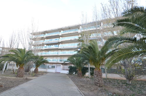 Foto 11 - Apartamento de 2 quartos em Salou com piscina e terraço