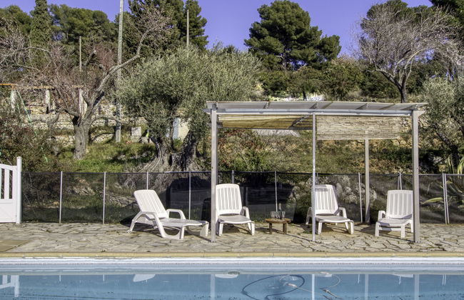 Casa de 4 quartos em Le Beausset com piscina privada e jardim - Foto 26