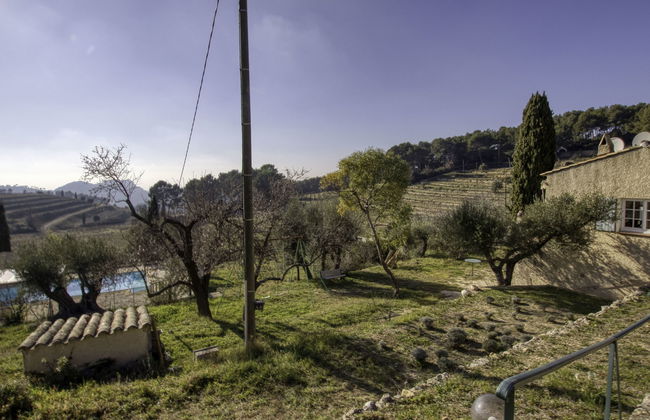 Casa de 4 quartos em Le Beausset com piscina privada e jardim - Foto 35