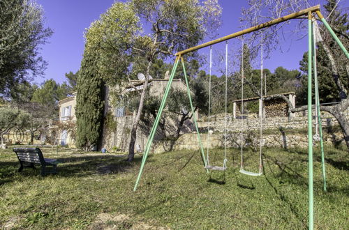 Foto 34 - Casa con 3 camere da letto a Le Beausset con piscina privata e giardino