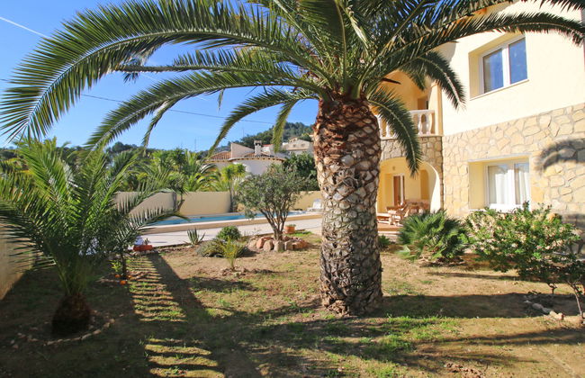 Casa de 6 quartos em Calp com piscina privada e jardim - Foto 32