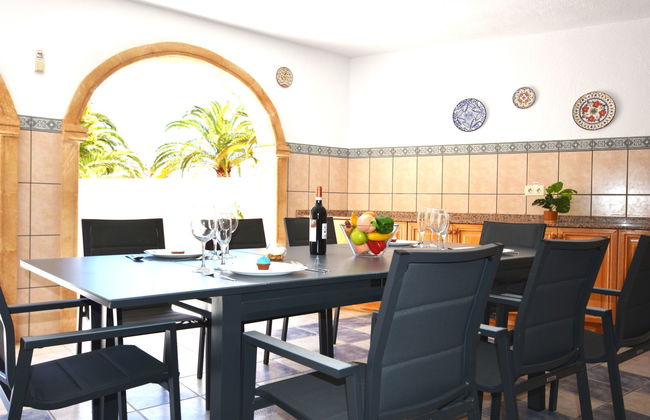 Casa de 6 quartos em Calp com piscina privada e jardim - Foto 29