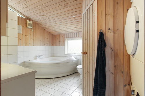 Foto 8 - Haus mit 3 Schlafzimmern in Løkken mit sauna