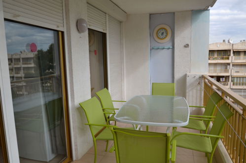 Foto 8 - Apartamento de 2 quartos em Salou com piscina e vistas do mar