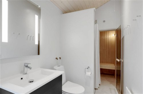 Photo 22 - Maison de 5 chambres à Allinge avec terrasse et sauna