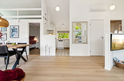 Foto 20 - Casa de 3 quartos em Aakirkeby com terraço e sauna