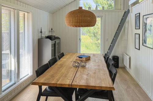 Foto 25 - Casa de 3 quartos em Aakirkeby com terraço e sauna