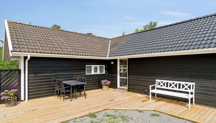 Foto 1 - Casa de 3 habitaciones en Aakirkeby con terraza y sauna