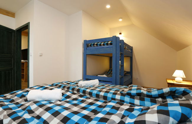 Apartamento de 3 quartos em Desná com jardim e banheira de hidromassagem - Foto 6