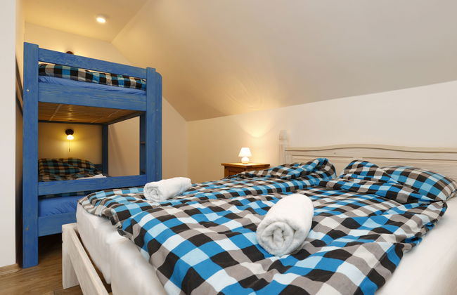 Apartamento de 3 quartos em Desná com jardim e banheira de hidromassagem - Foto 4