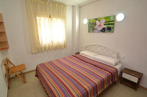 Foto 5 - Apartamento de 1 quarto em Salou com piscina e terraço